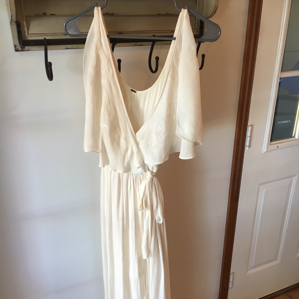 Free People white/ivory flowy summer dress Size XS
